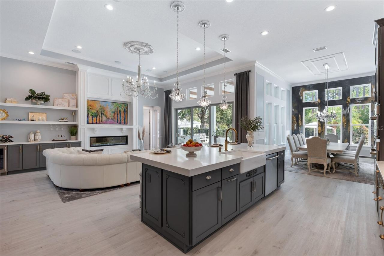 Photo 19 of 20: Open Concept