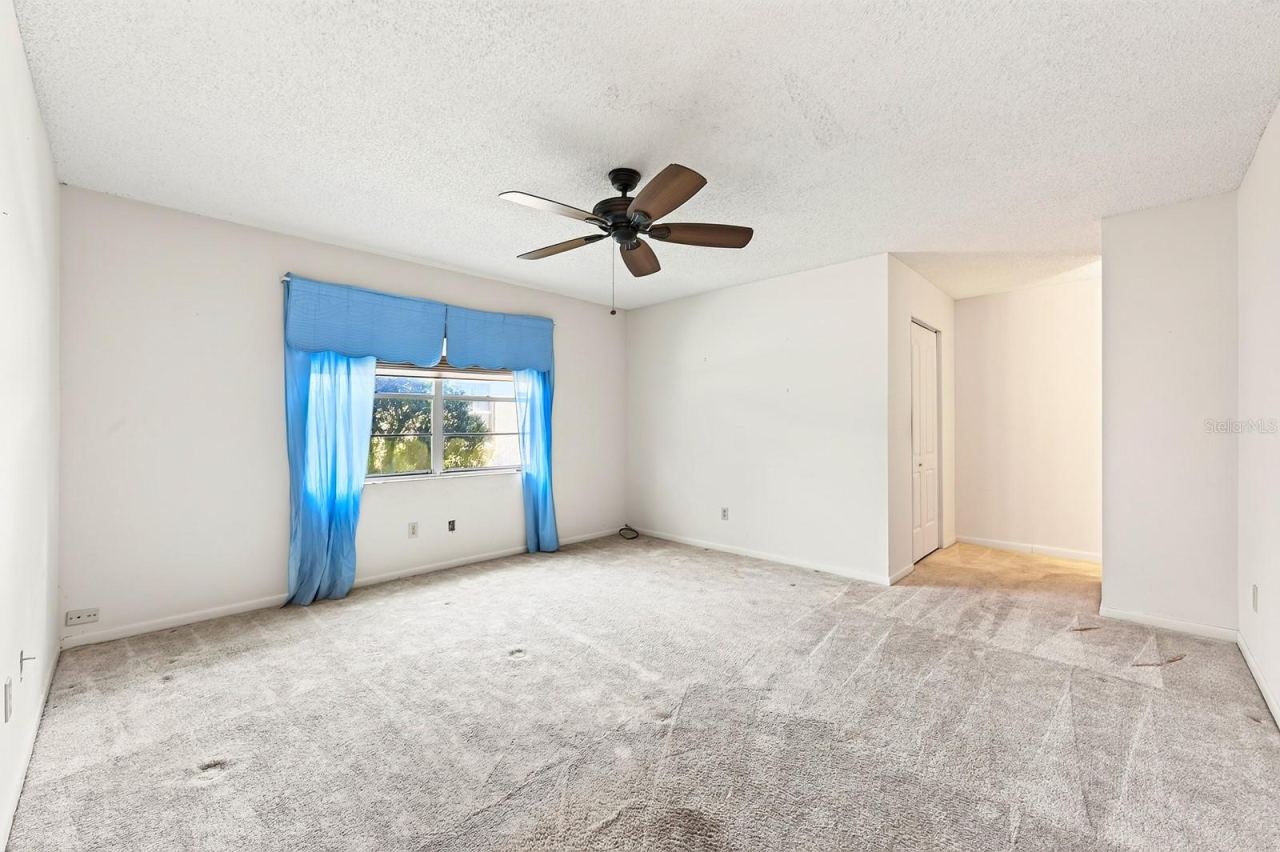 Photo 9 of 20: Primary Suite.