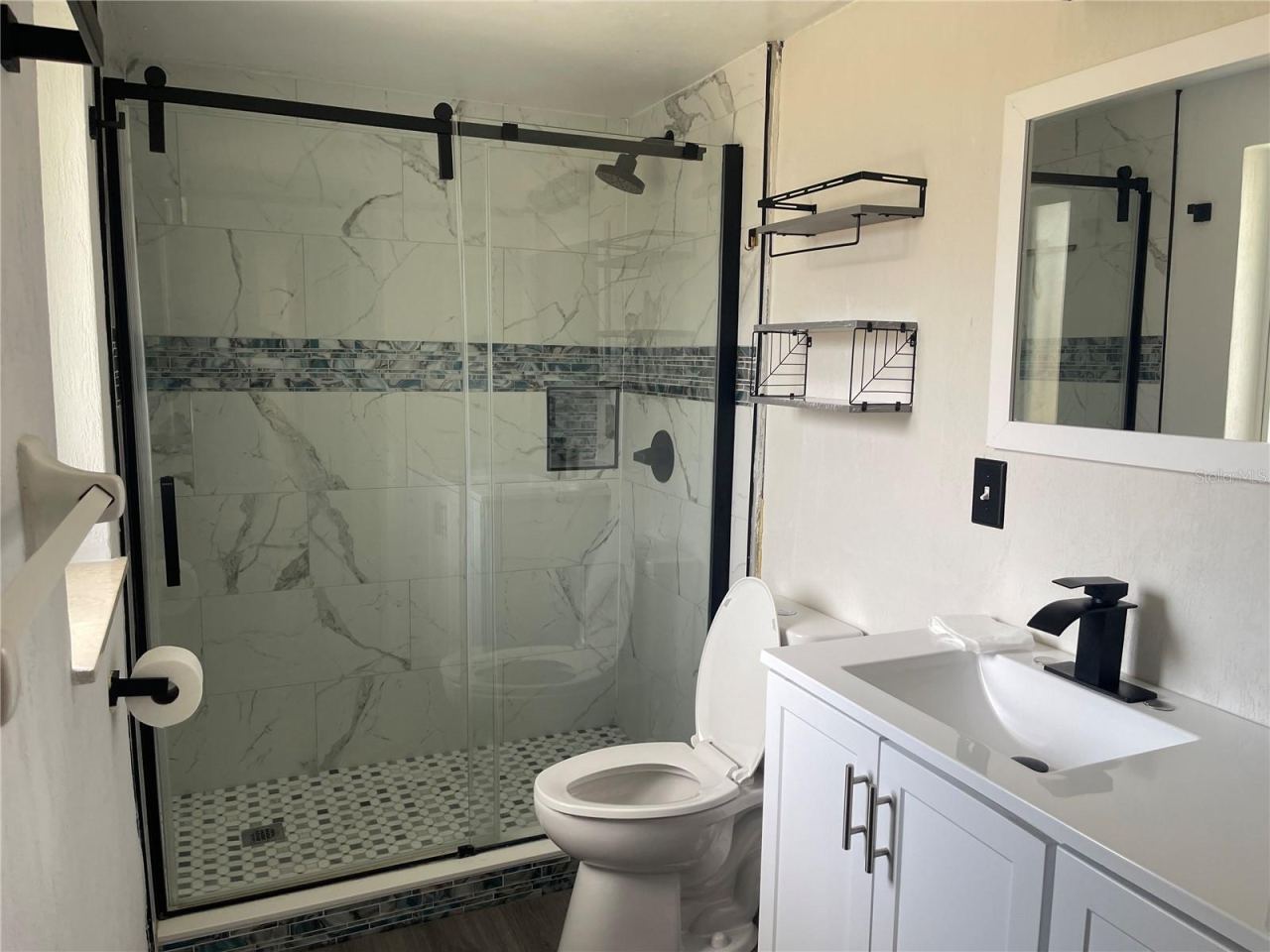 Photo 7 of 20: Owner Bath