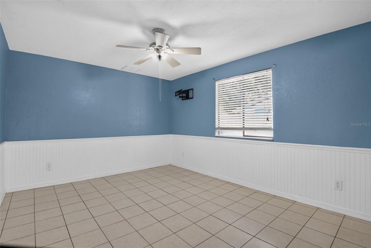 Photo 19 of 20