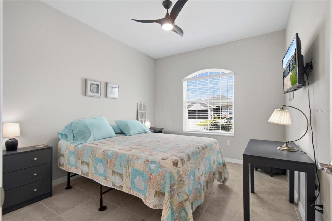 Photo 9 of 20: front bedroom # 2