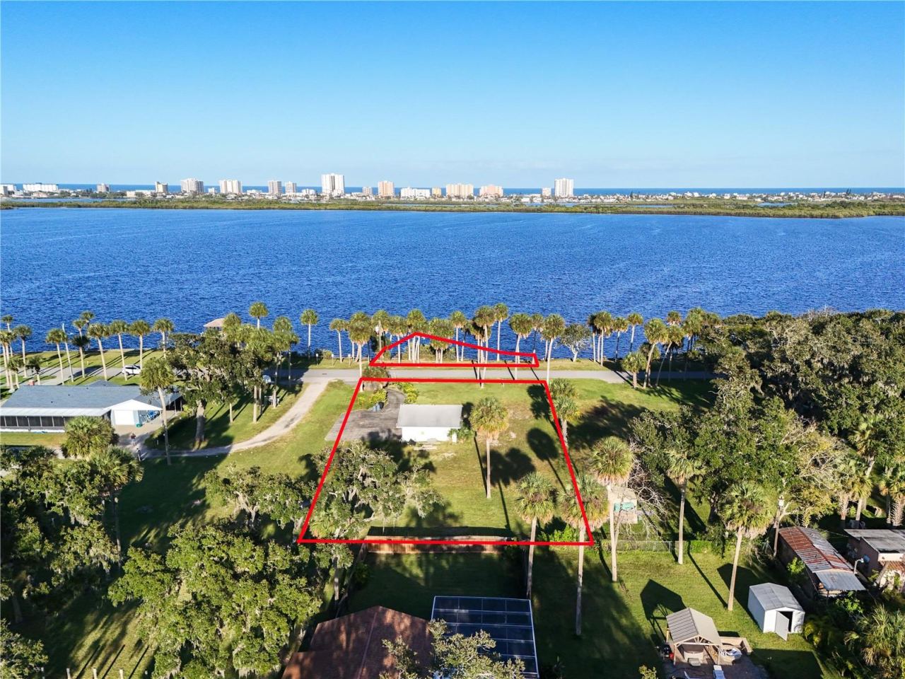 Photo 2 of 10: Close to 1/2 acre waterfront lot