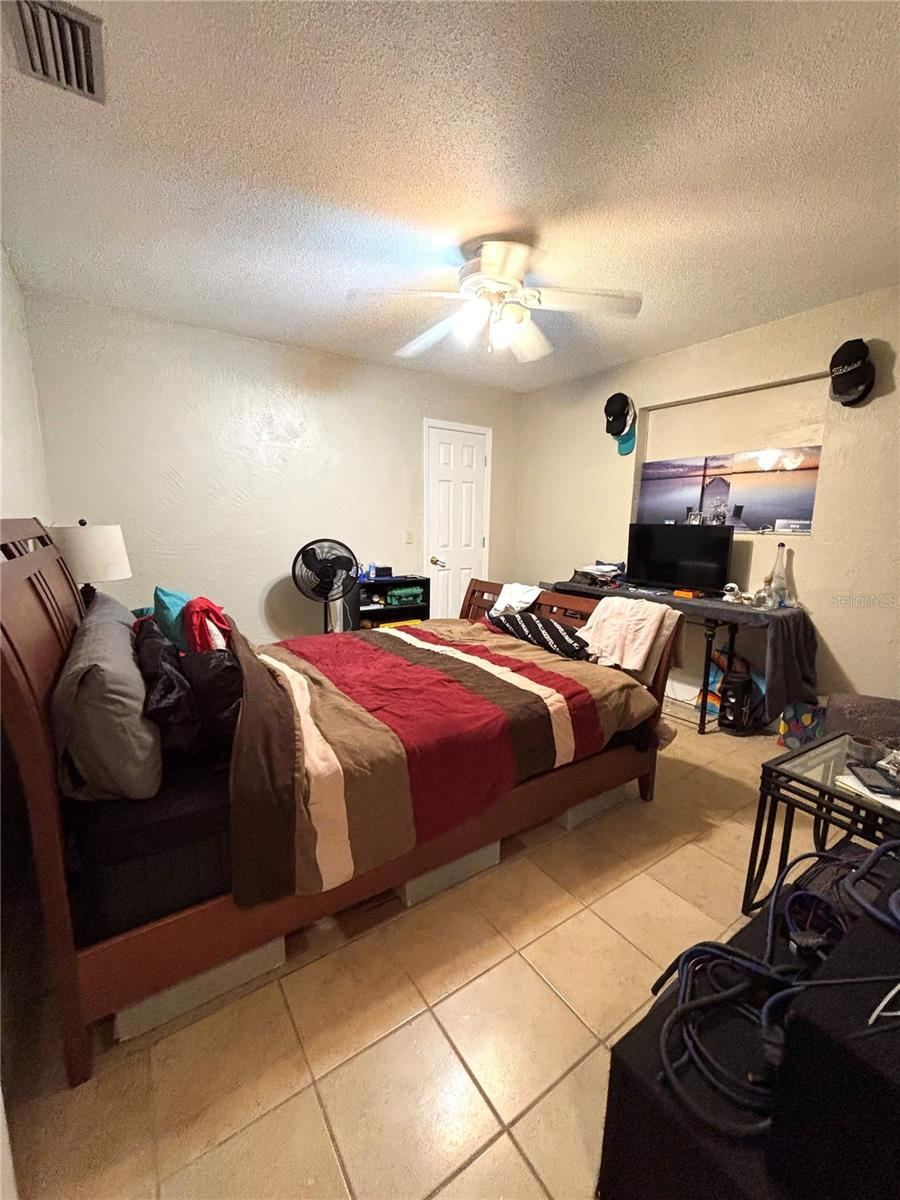 Photo 10 of 20