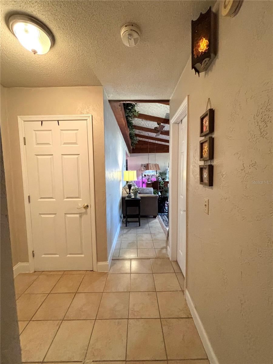 Photo 14 of 20