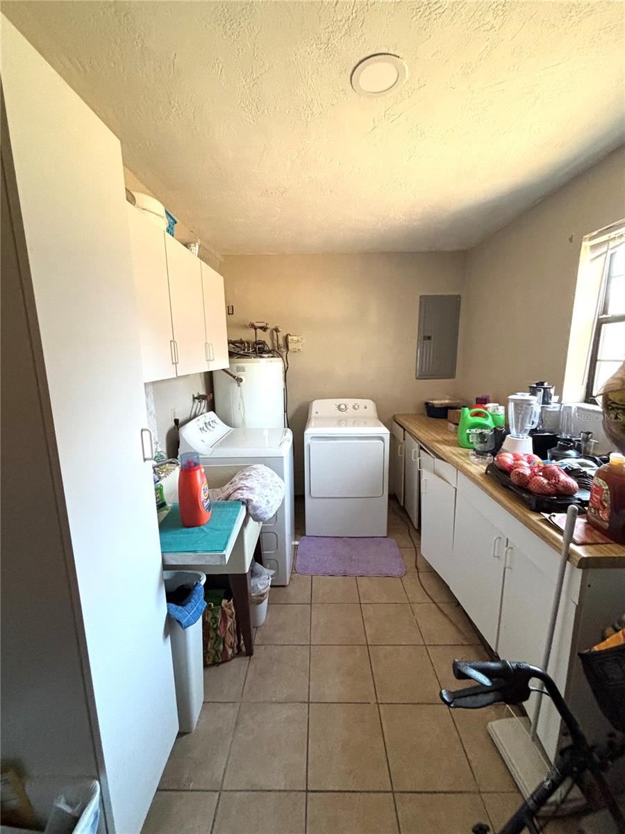 Photo 18 of 20