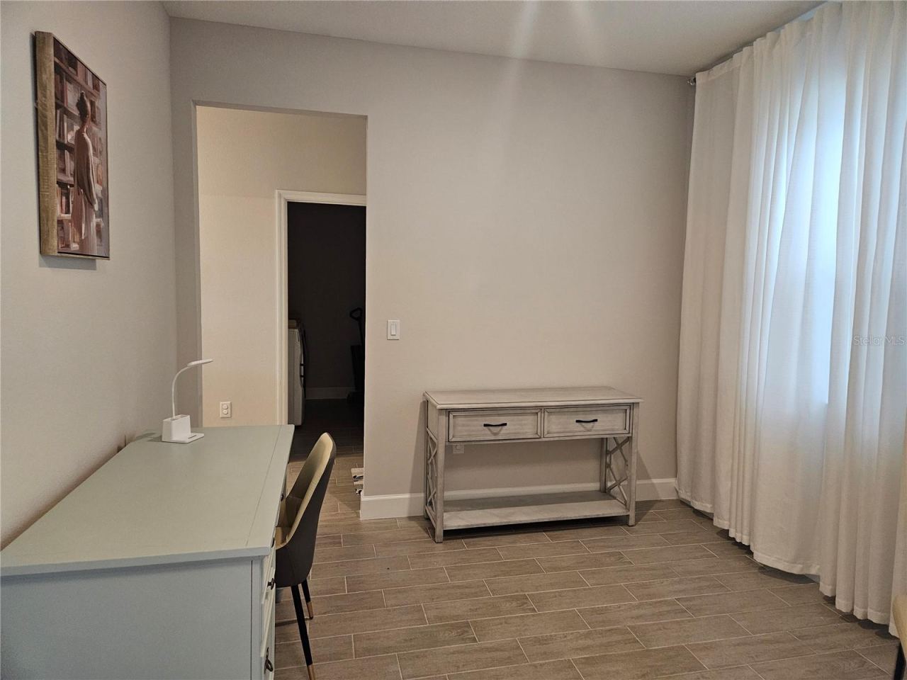 Photo 2 of 20: office or flex room