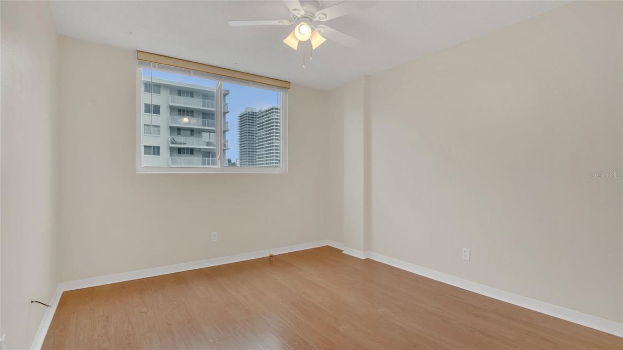 Photo 11 of 20