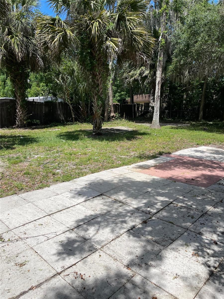 Photo 6 of 20