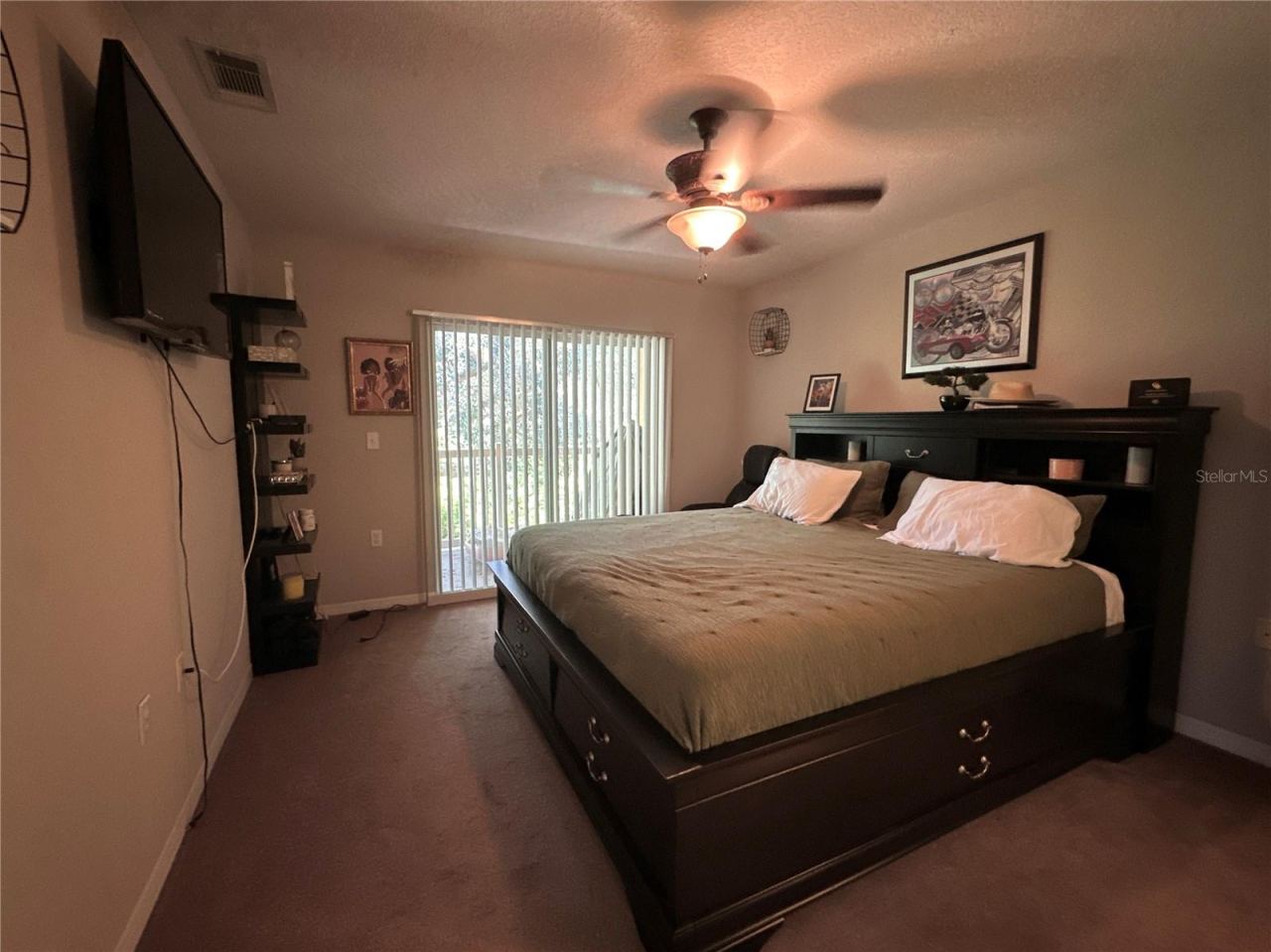 Photo 19 of 20