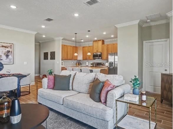 Photo 6 of 20: Model home - actual features may vary.