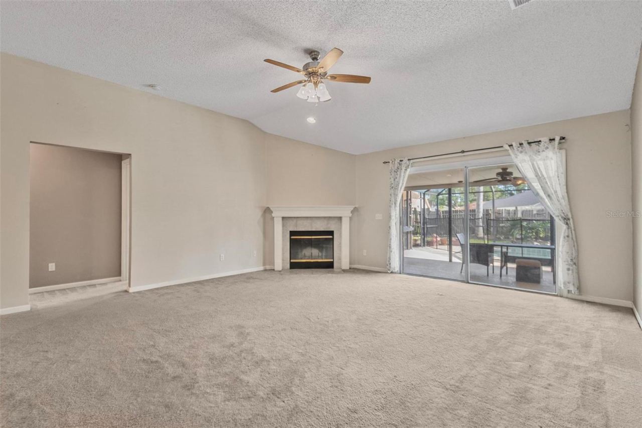Photo 13 of 20