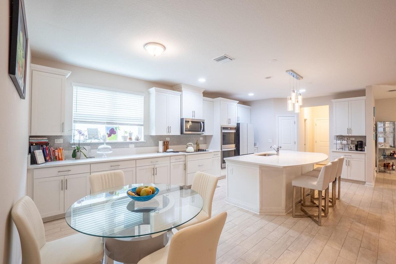 Photo 9 of 20: Kitchen