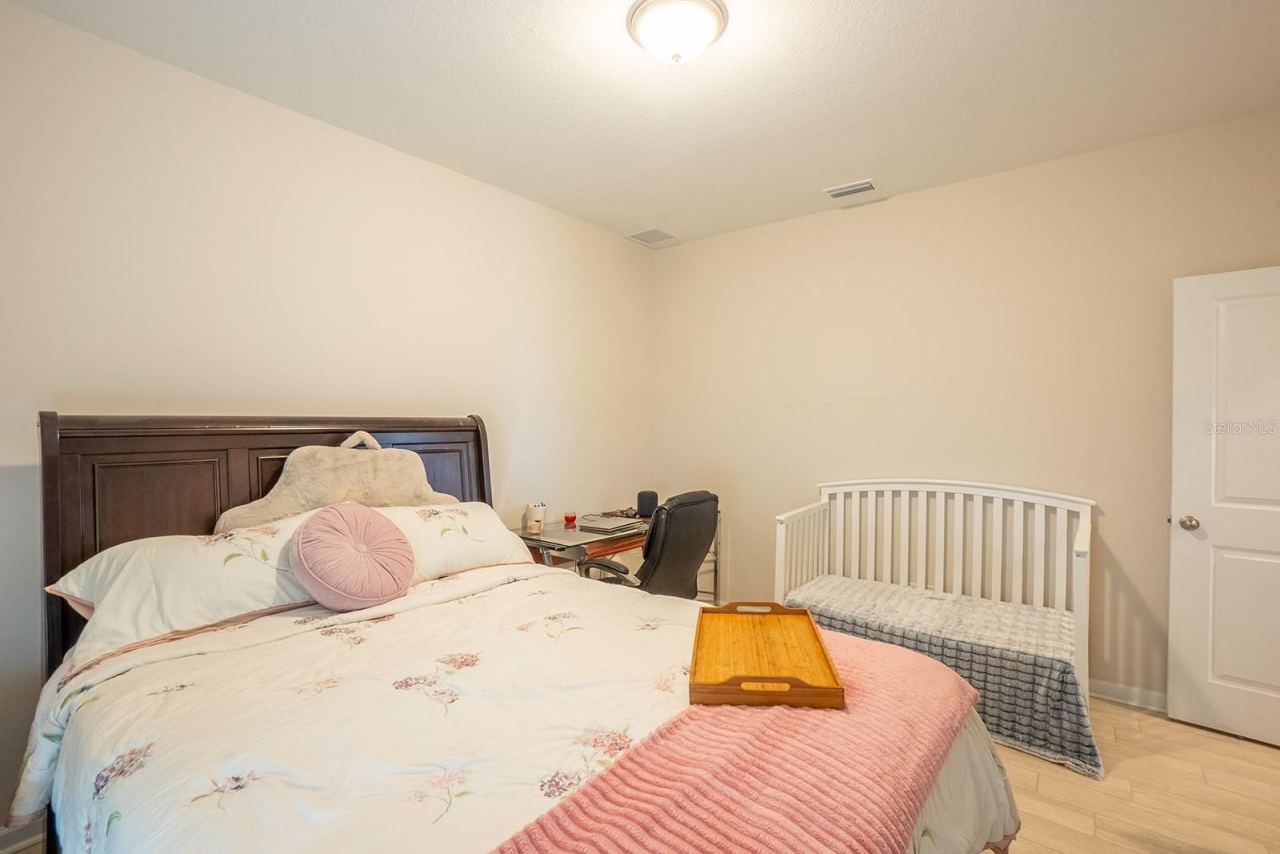 Photo 16 of 20: 2nd Bedroom