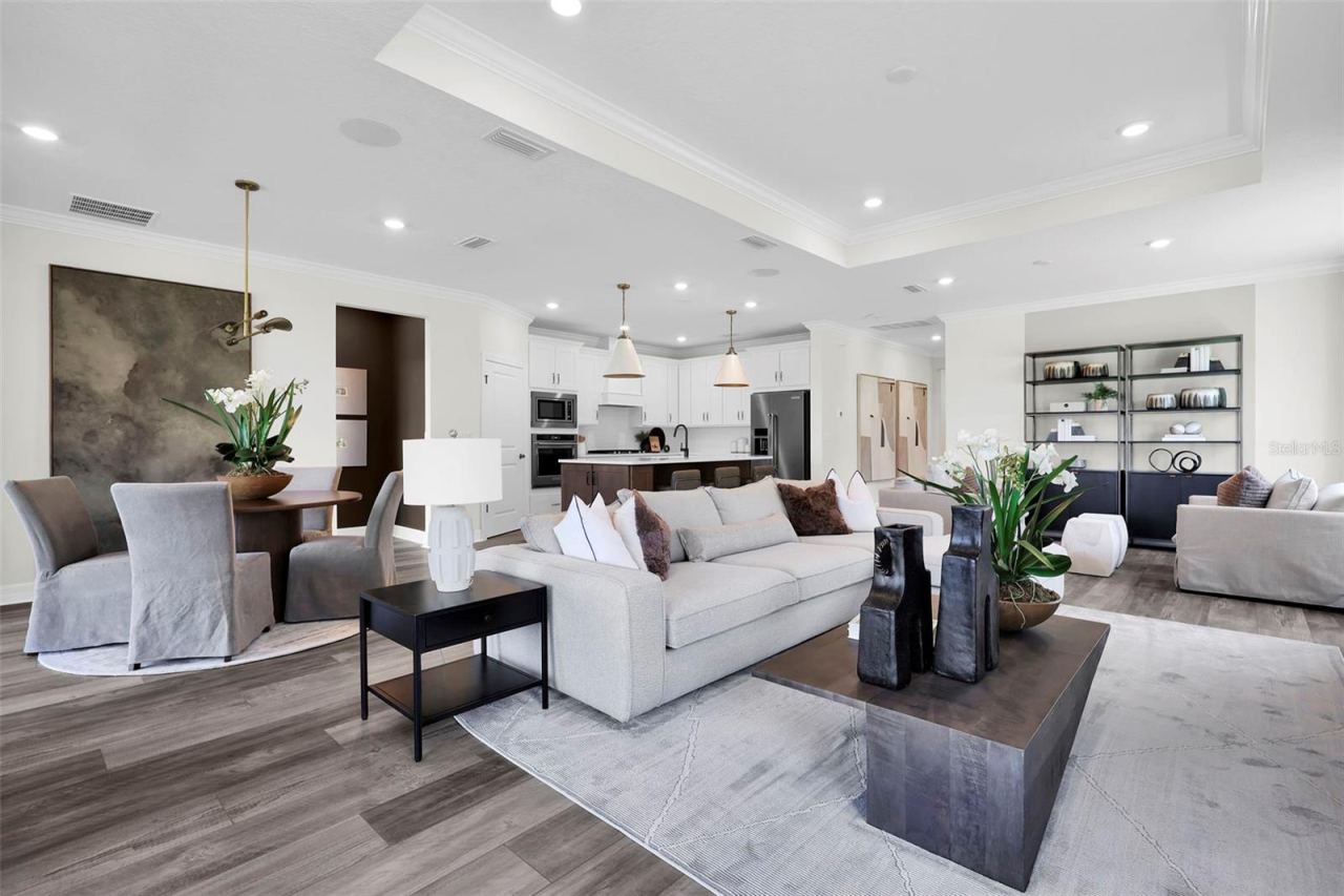 Photo 14 of 20: Model Home Pictured