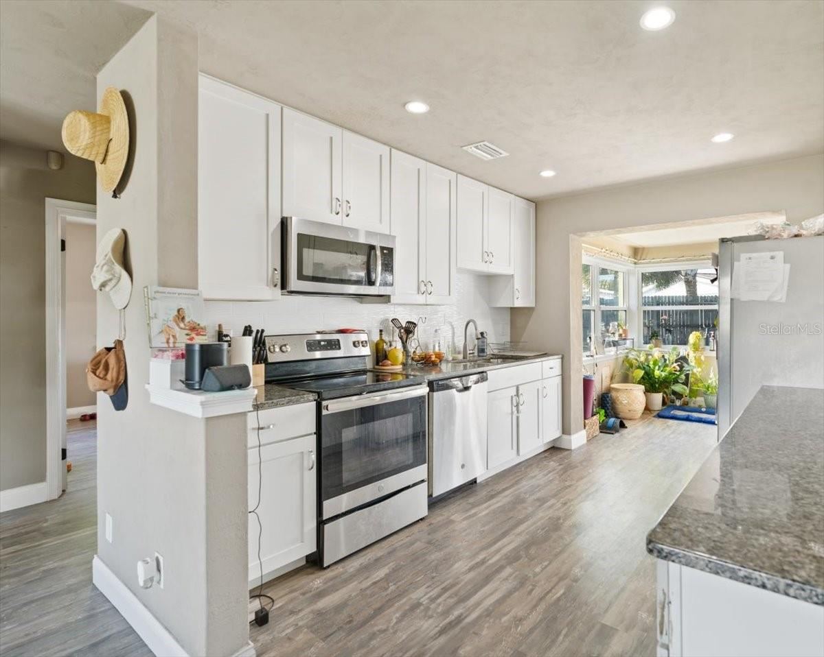 Photo 13 of 20
