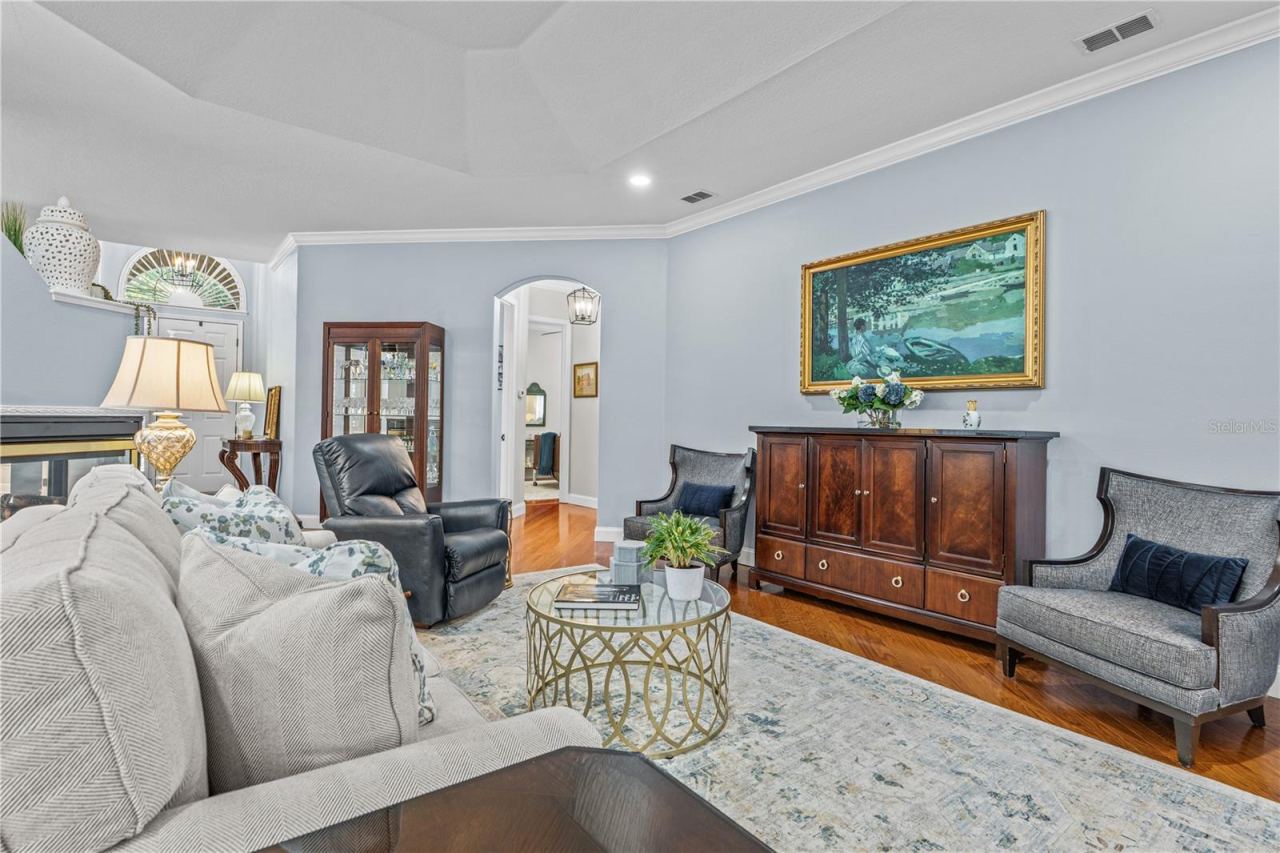 Photo 15 of 20: The size of the Great Room offers many options for furniture placement