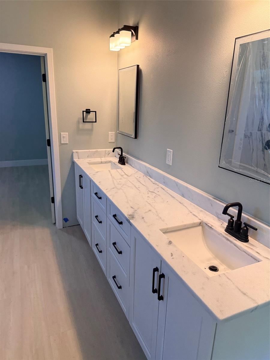 Photo 10 of 20: primary bath room