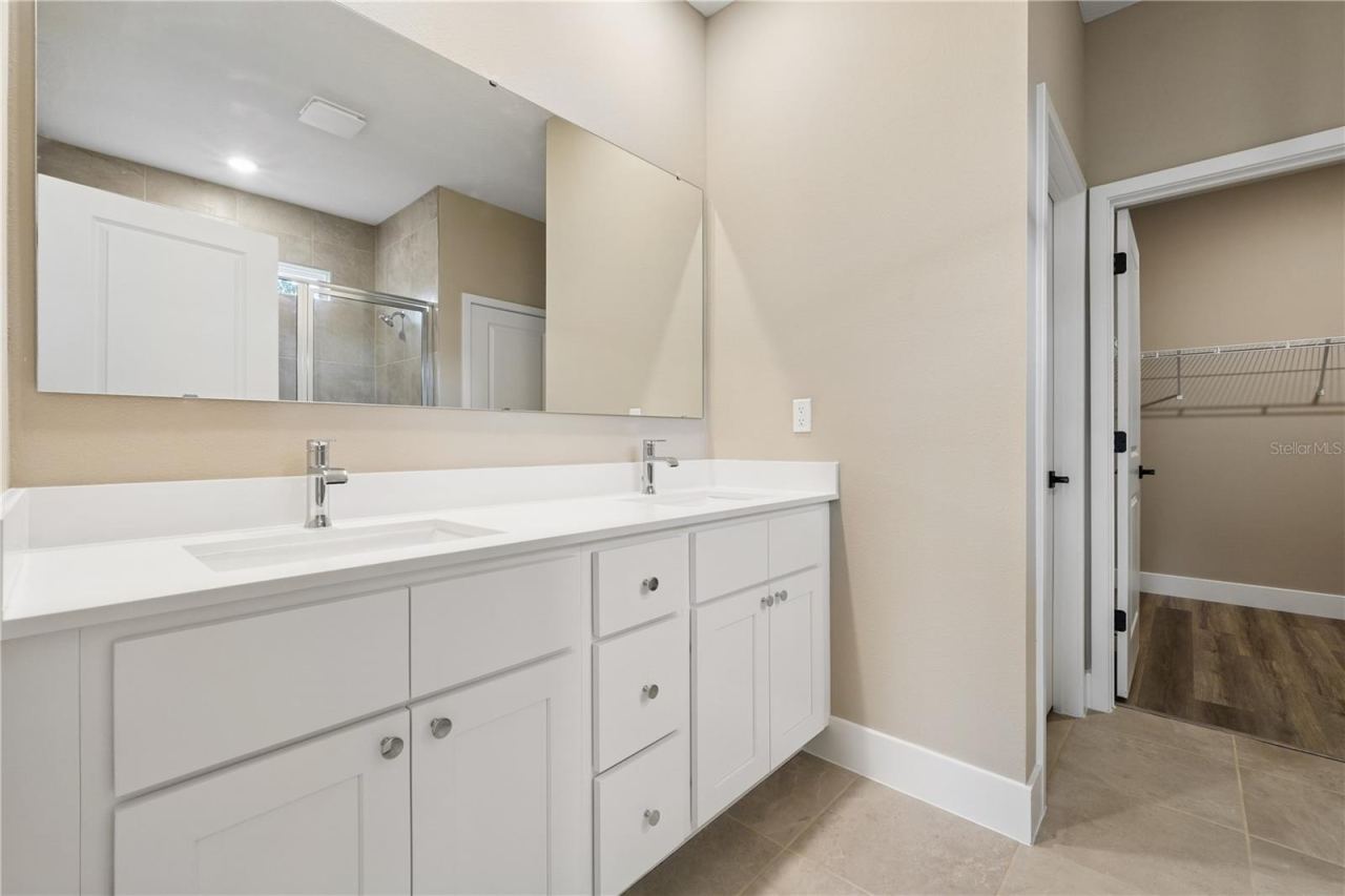 Photo 9 of 15: PICTURES OF COMPLETED HOME, COLOR OPTIONS MAY VARY