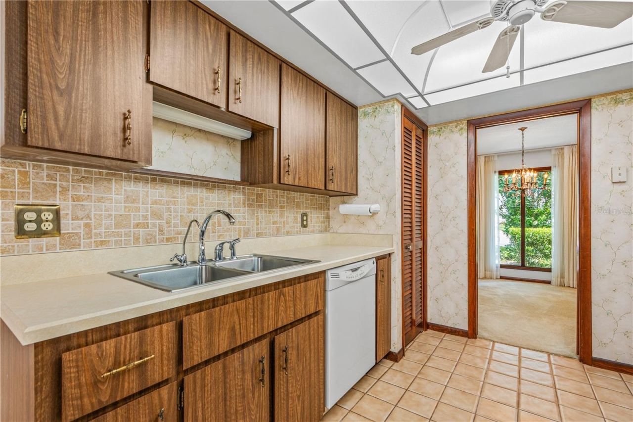 Photo 14 of 20: Kitchen with Pantry