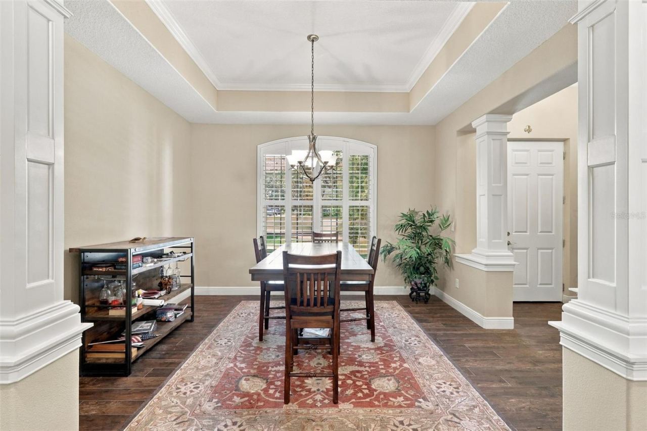 Photo 9 of 20: DINING AREA