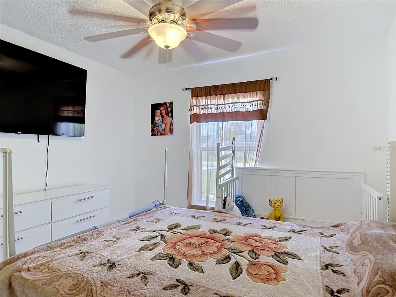 Photo 16 of 20