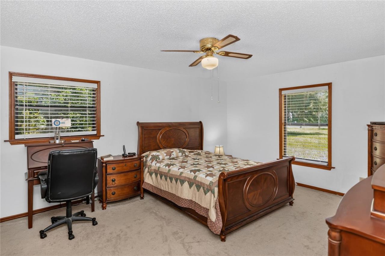 Photo 17 of 20