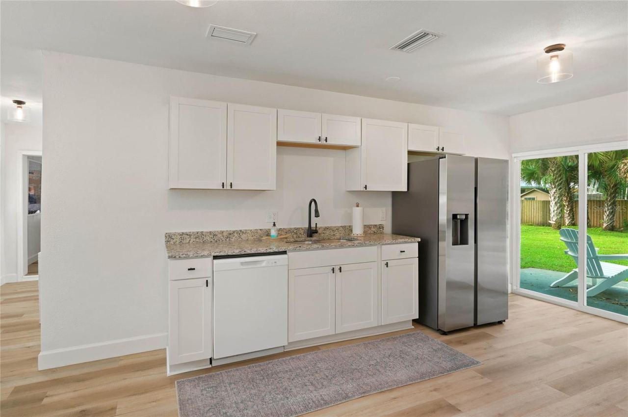 Photo 9 of 20: kitchen to outside patio