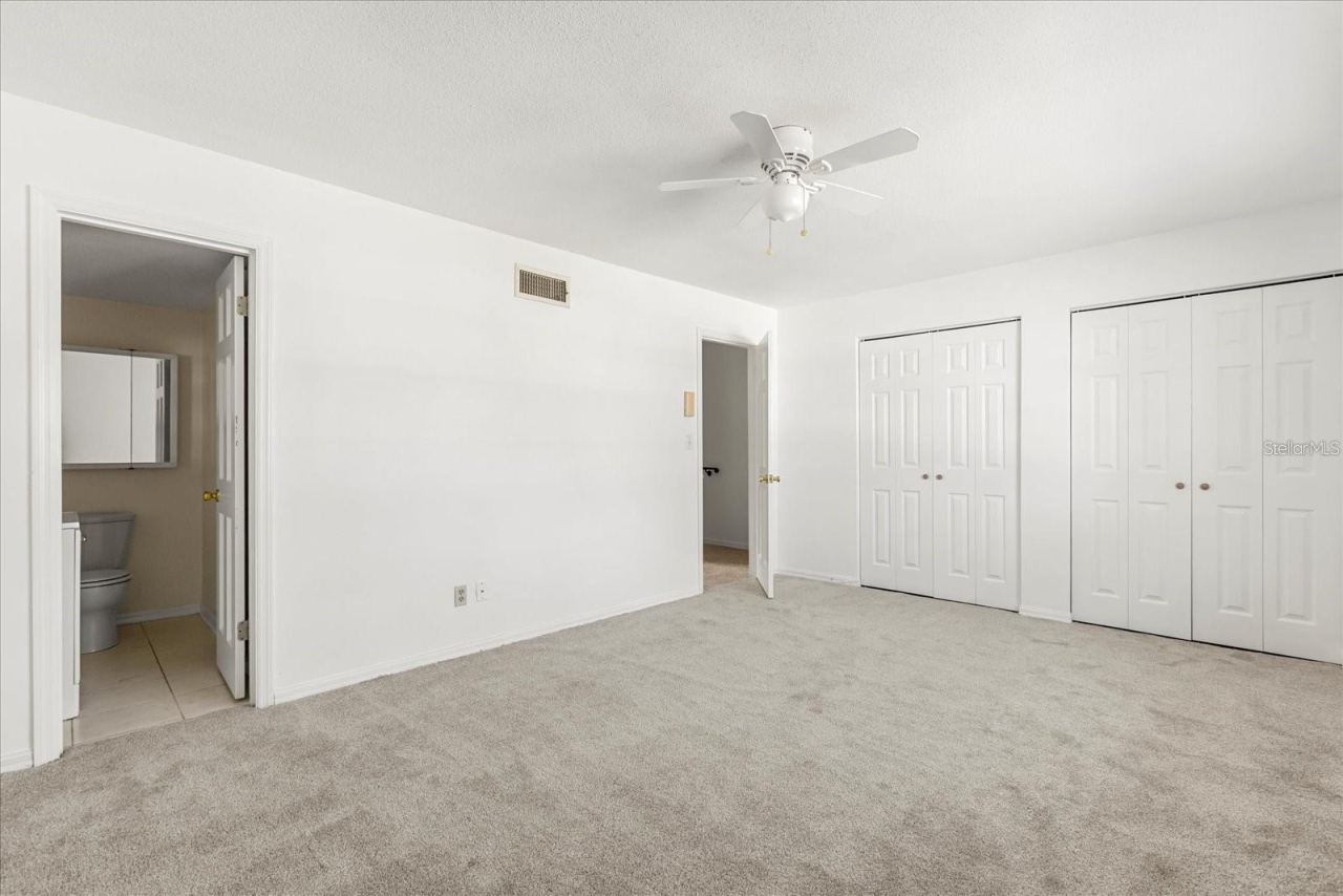 Photo 15 of 20: Master Bedroom