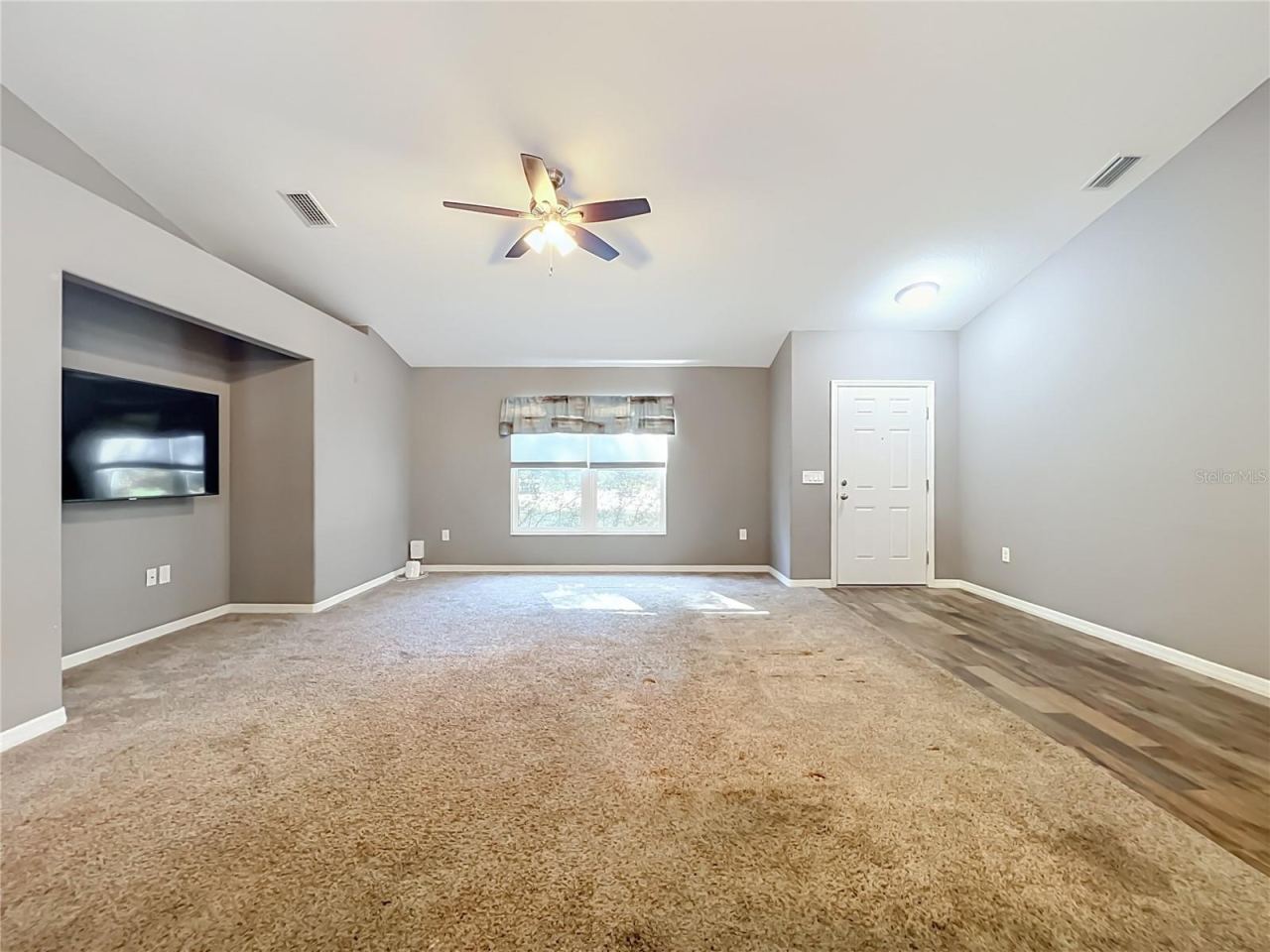 Photo 4 of 20: Living Room/Family Room Another View