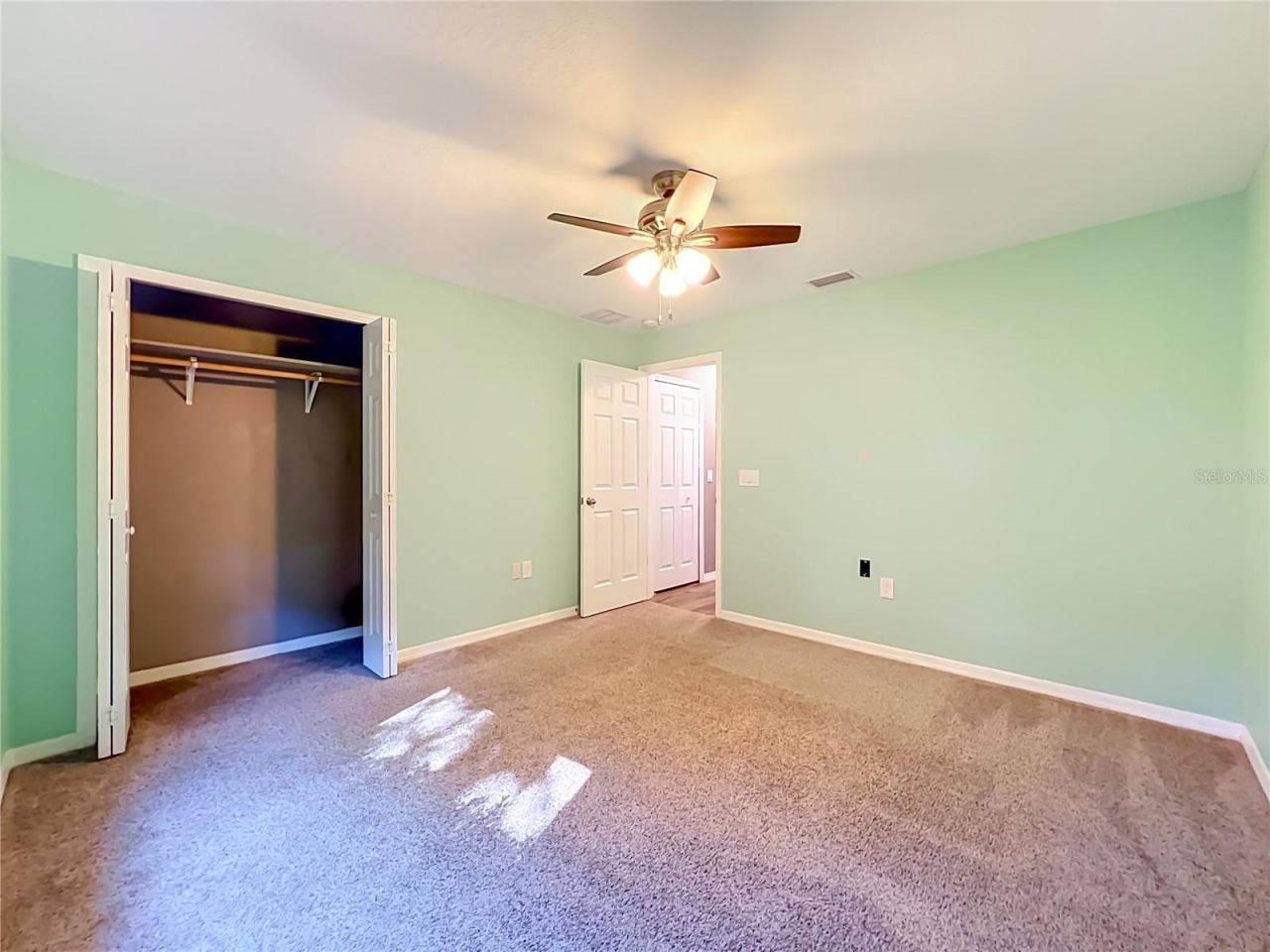 Photo 12 of 20: Third Bedroom