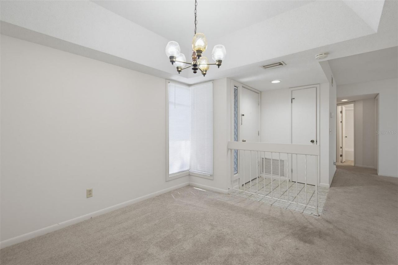 Photo 7 of 20