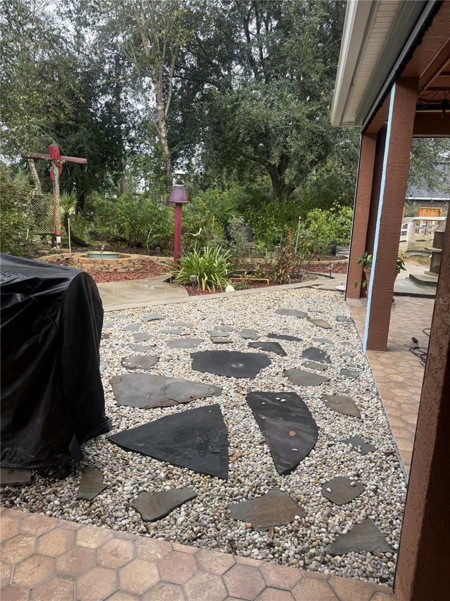 Photo 11 of 20