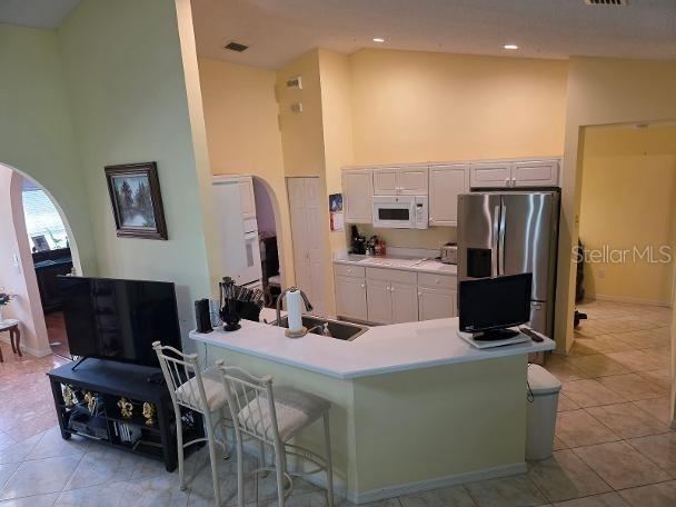 Photo 7 of 20: Great Room to kitchen