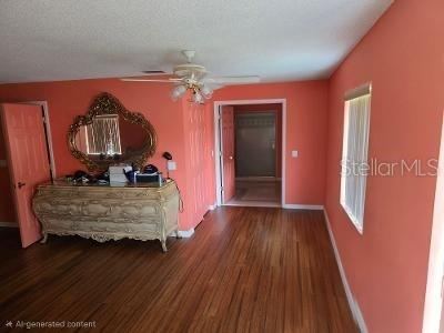 Photo 14 of 20: Master Bedroom