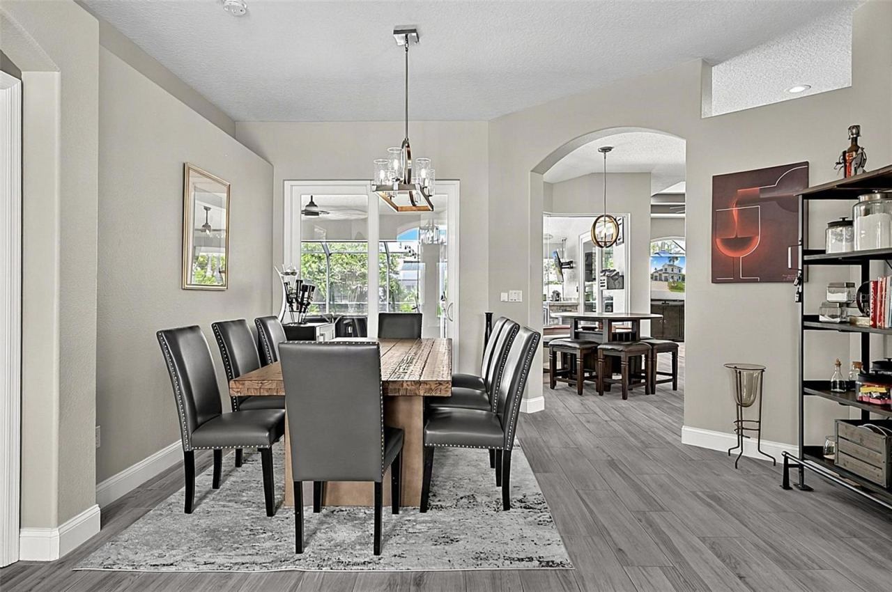 Photo 16 of 20