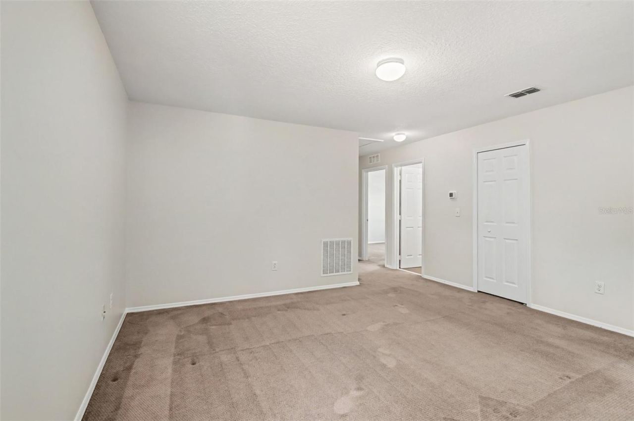 Photo 17 of 20