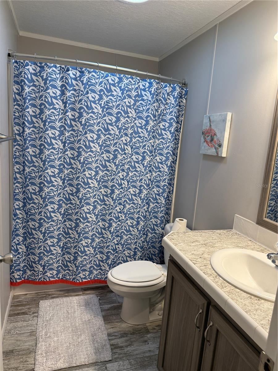 Photo 13 of 20