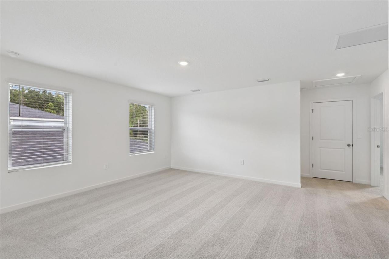 Photo 4 of 18: The interior photos are of another home with the same floor plan and interior finishes. Some details may vary