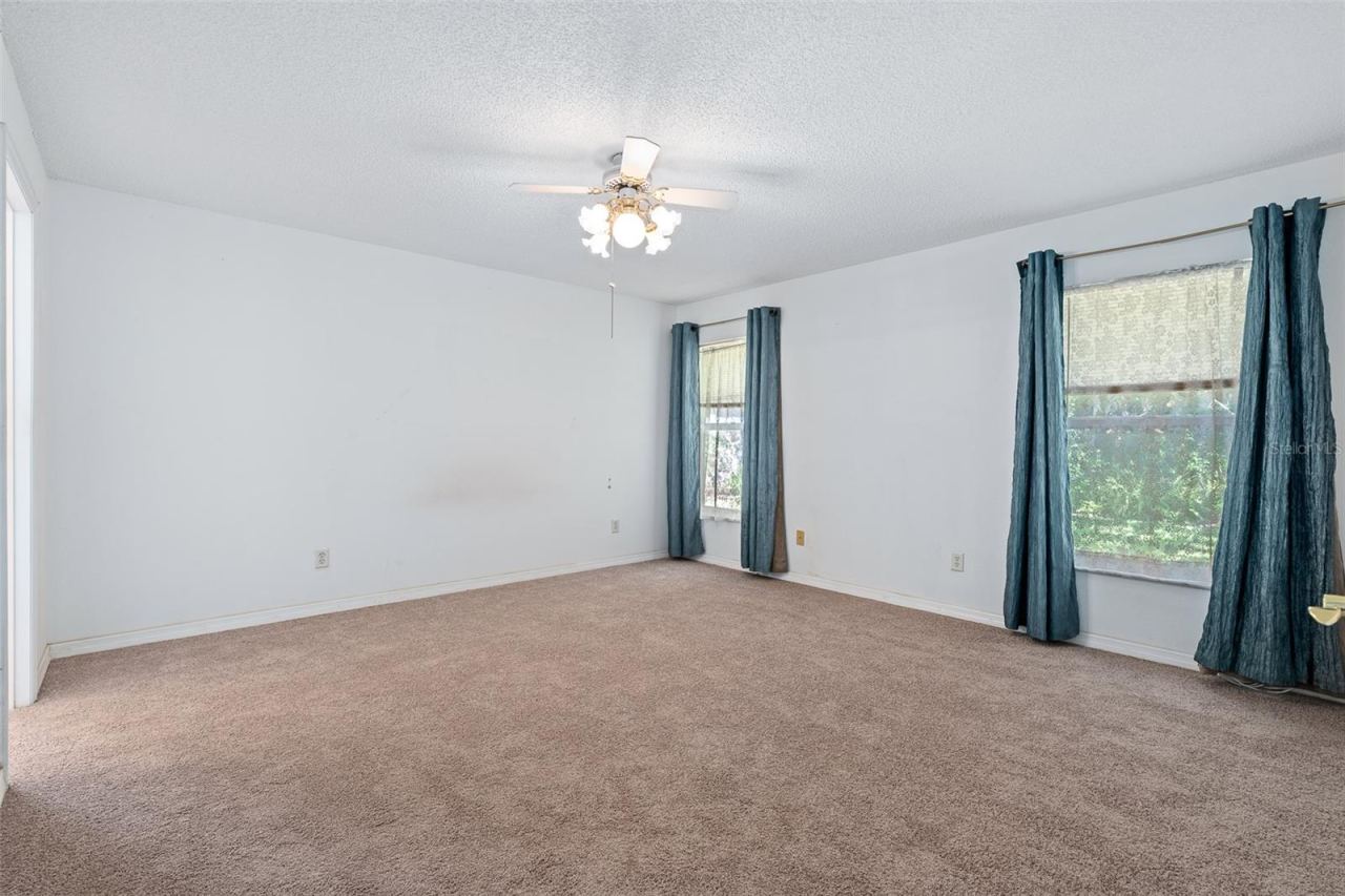 Photo 15 of 20