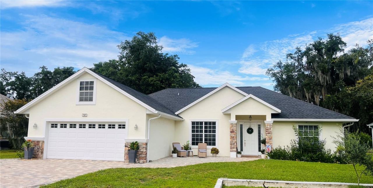 Photo 1 of 15: 727 ALDENWOOD TRAIL FRONT ELEVATION