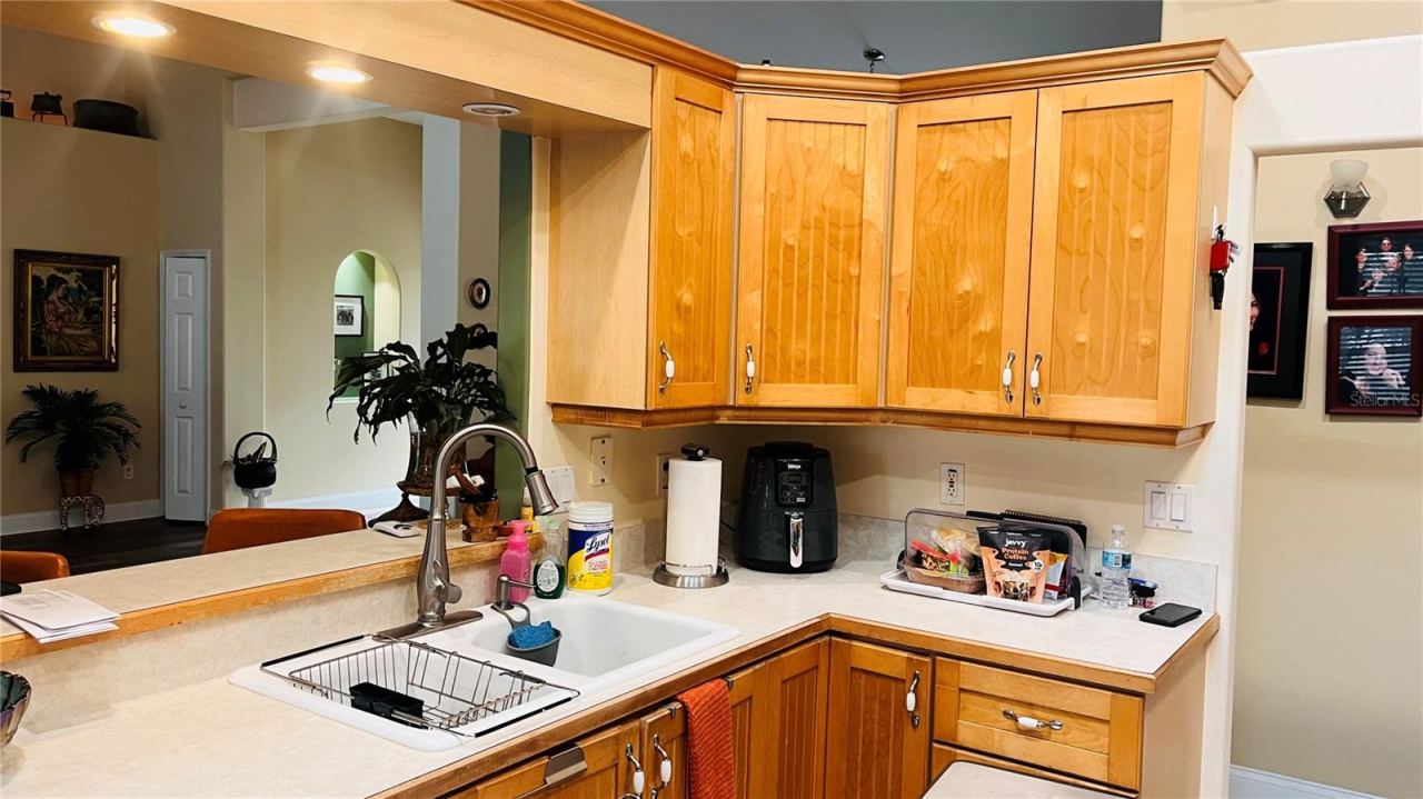 Photo 7 of 15: KITCHEN AREA