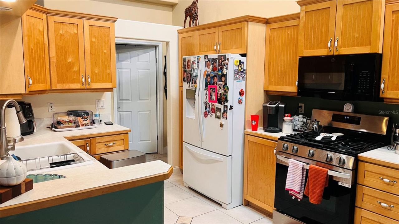 Photo 6 of 15: KITCHEN SPACE