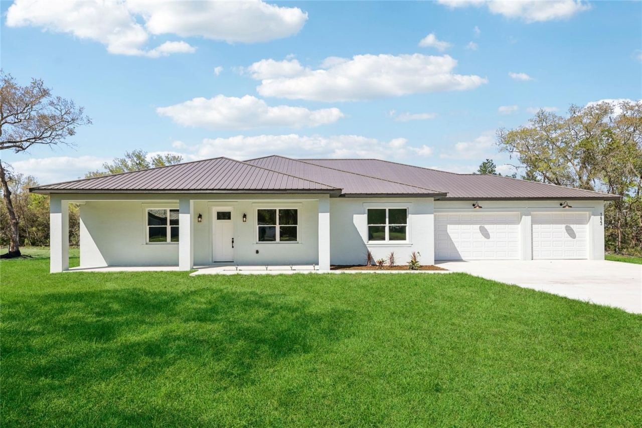 Photo 1 of 20: Model home that can be viewed