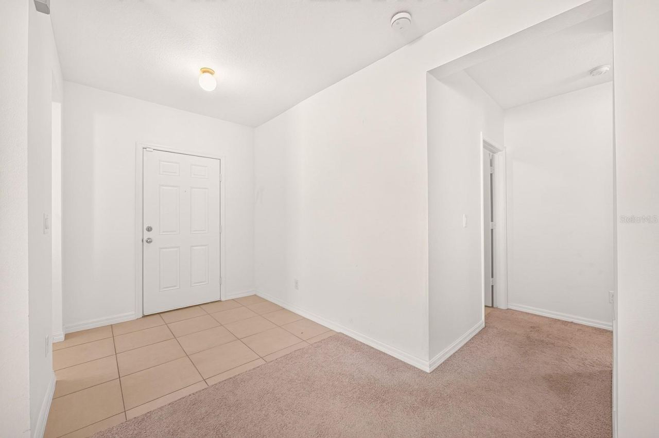 Photo 7 of 20