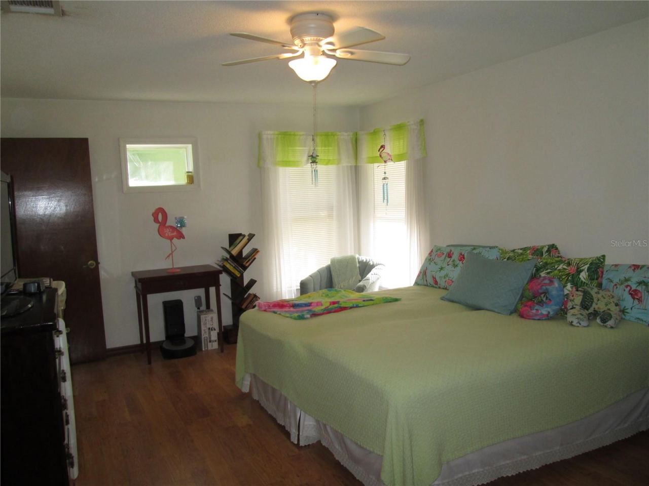 Photo 14 of 20
