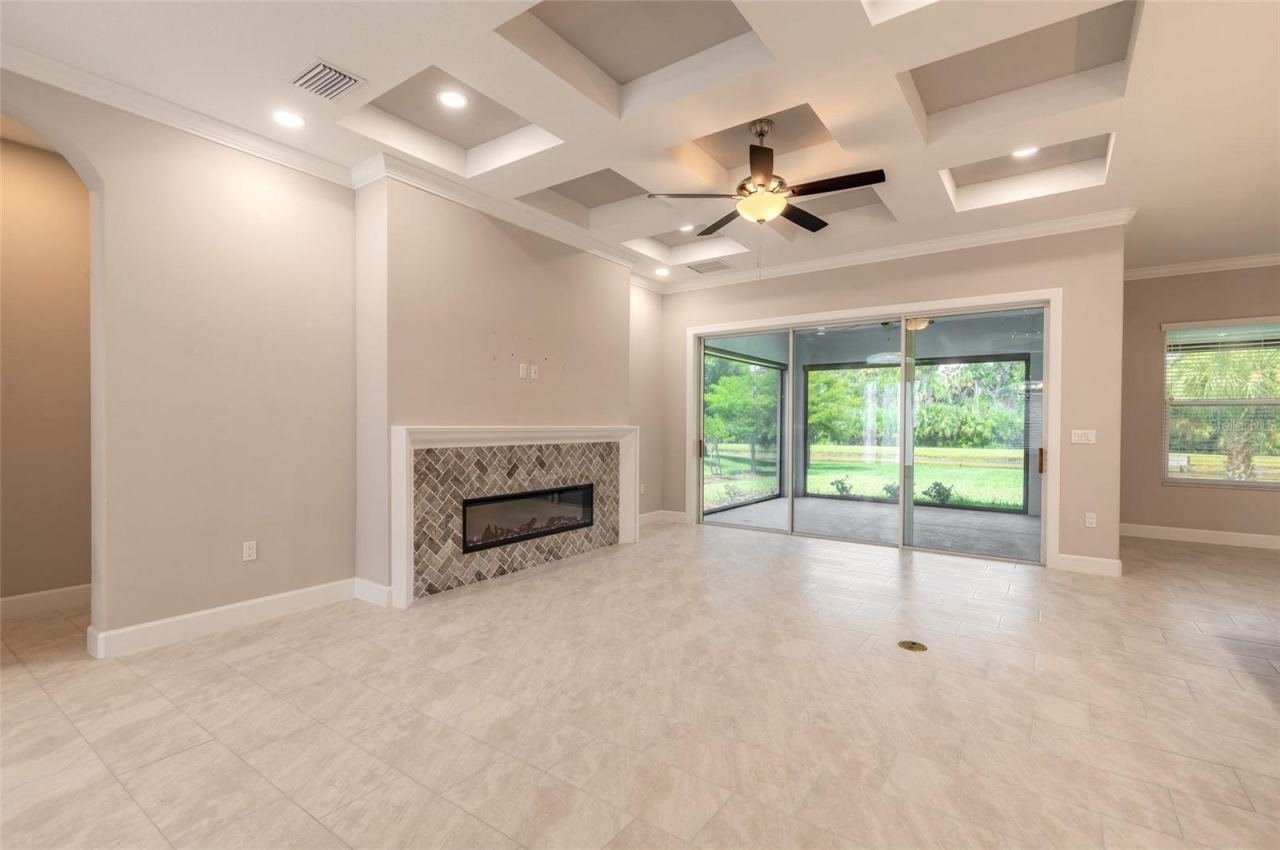 Photo 6 of 20: Great Room