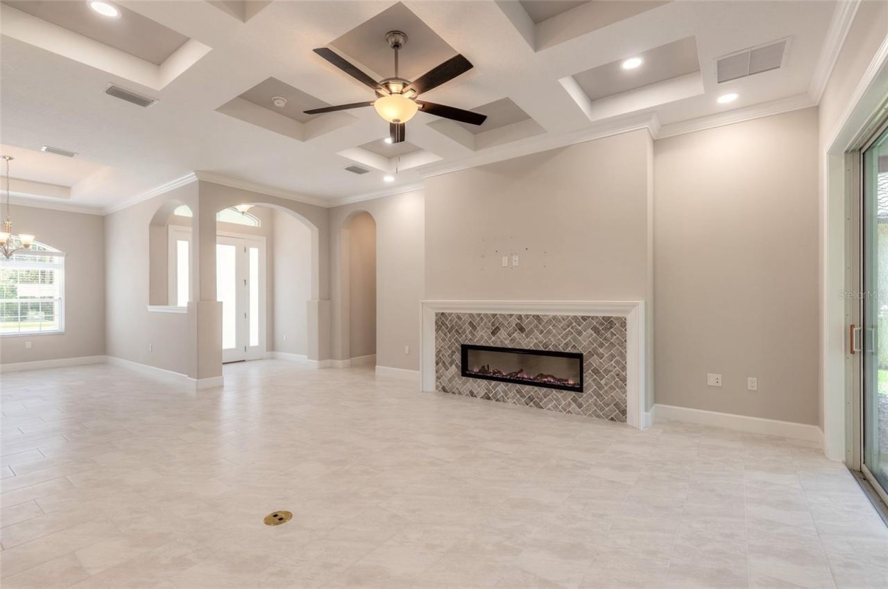 Photo 9 of 20: Gas Fireplace