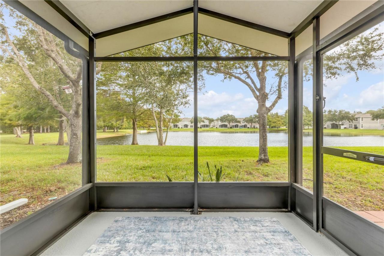 Photo 17 of 20: Screened porch
