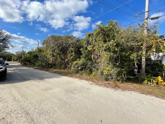 Photo 7 of 20