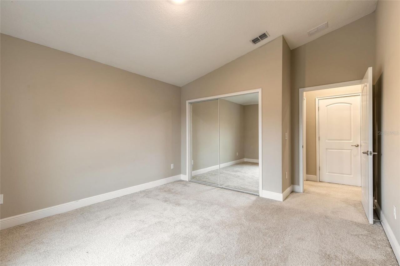 Photo 19 of 20